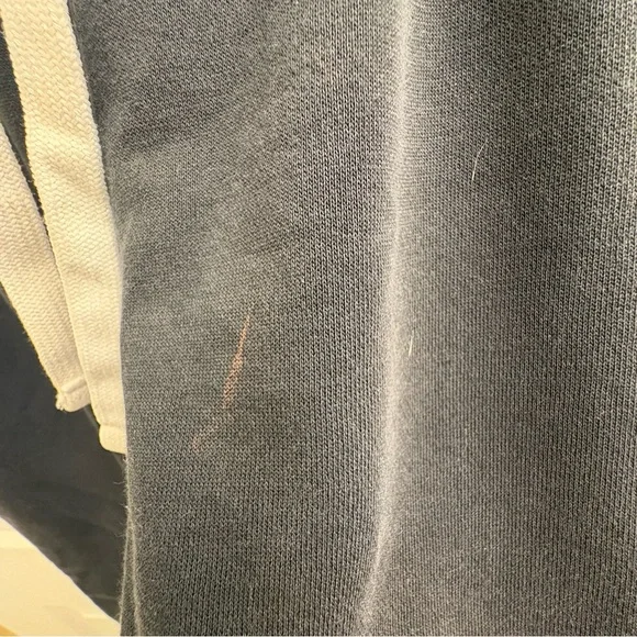 Women’s Under Armour Black Joggers with Some Bleach Spots size medium loose fit - Picture 5 of 13